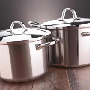 Przepis na karkówkę po cygańsku z pieczarkami i papryką